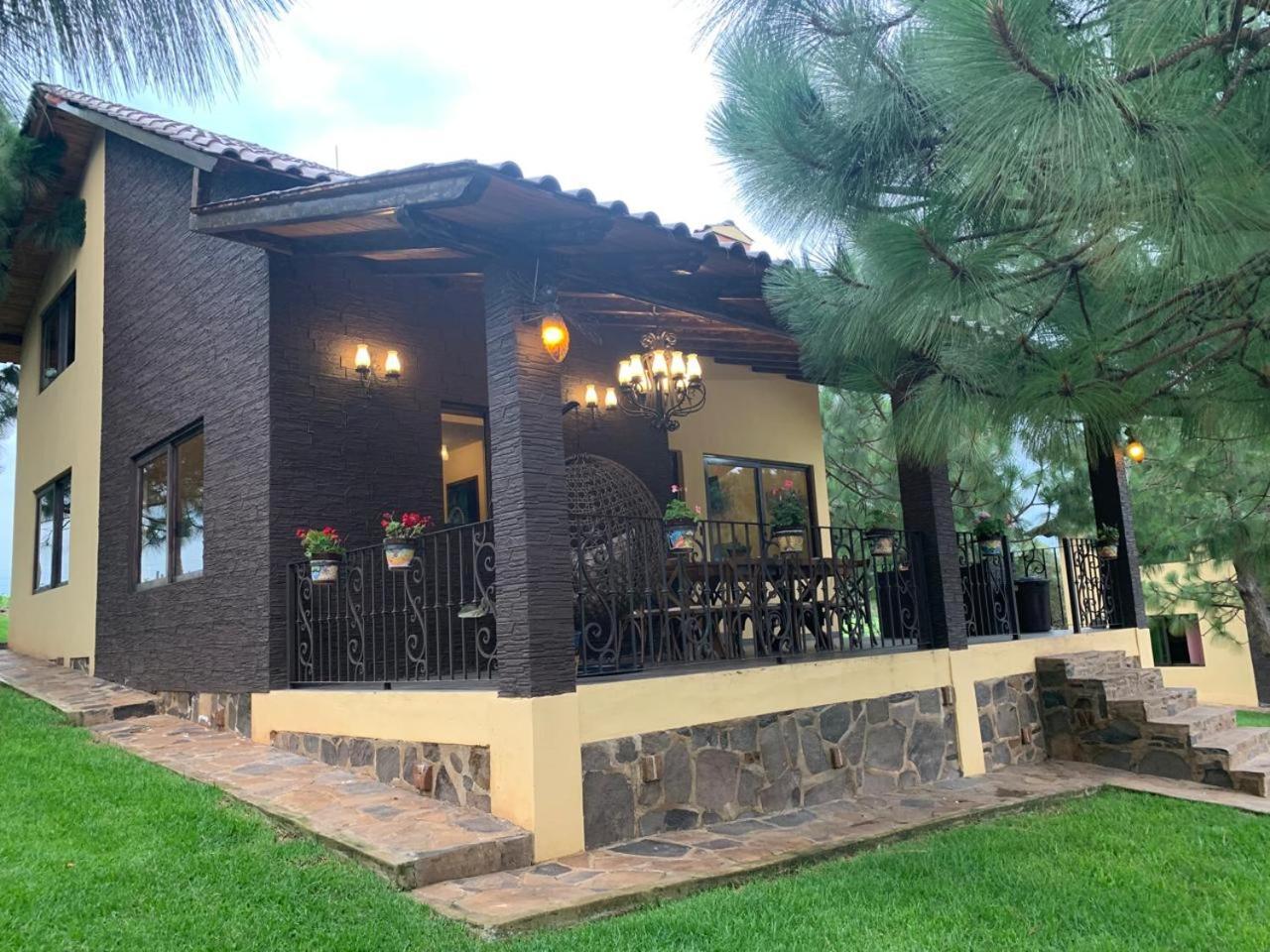Cabana No.6 Puerta Del Bosque Mazamitla. Εξωτερικό φωτογραφία